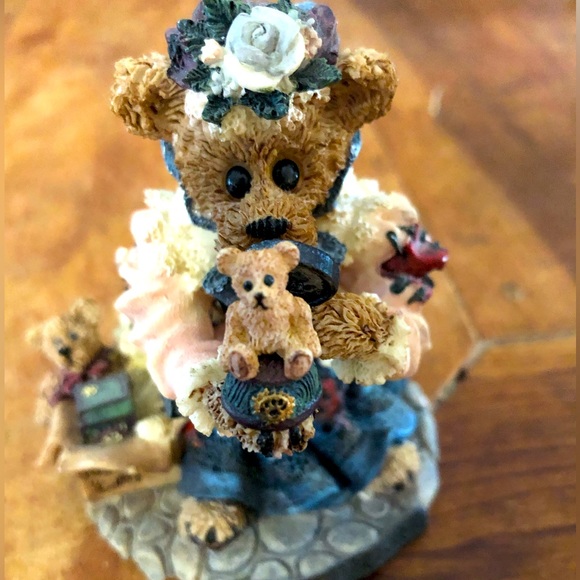 Boyd’s Bears Resin “The Collector”. - Picture 1 of 8
